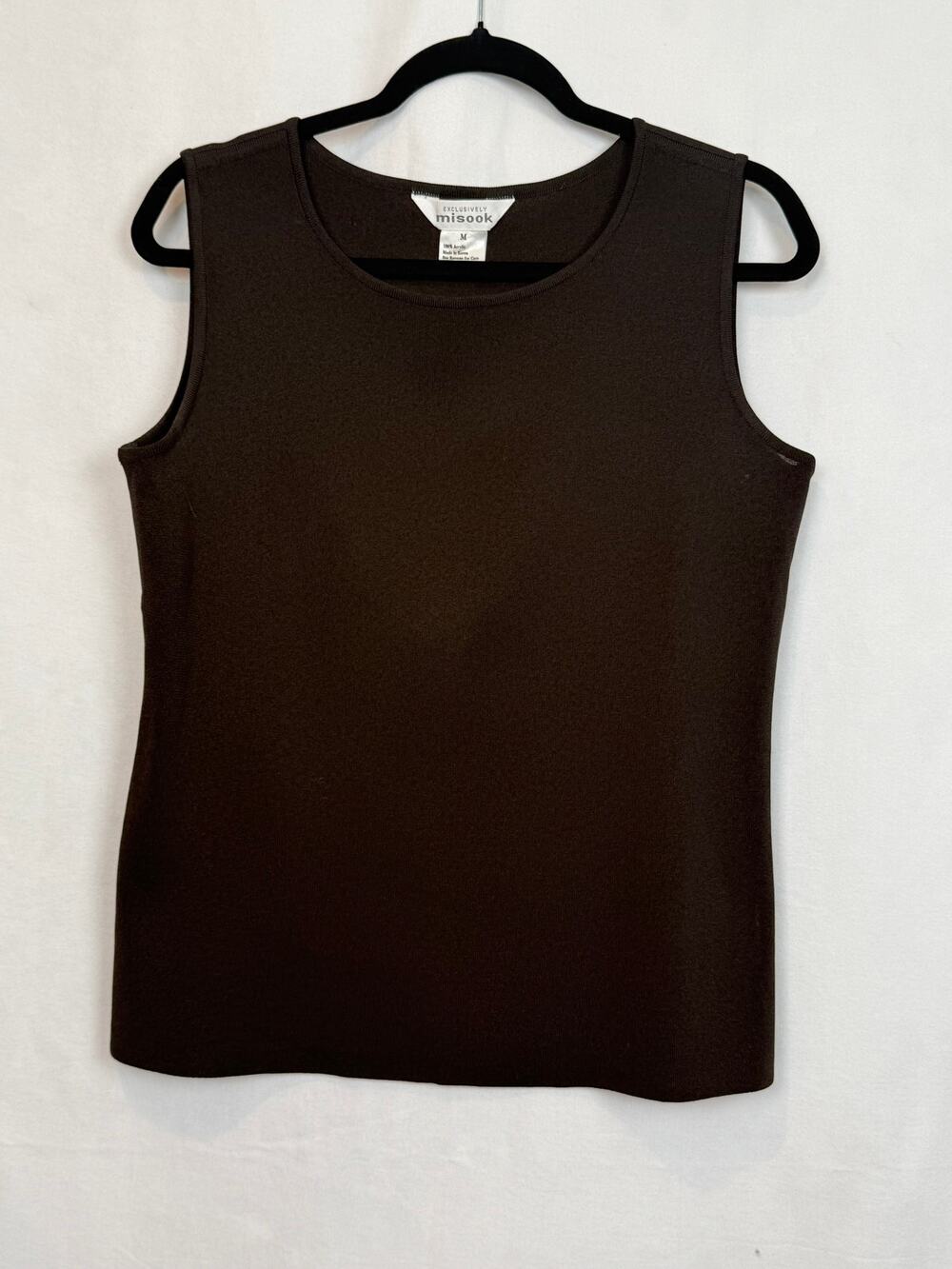 Exclusively Misook Brown Knit Tank Top M Scoop Neck 100% Acrylic Korea Classic